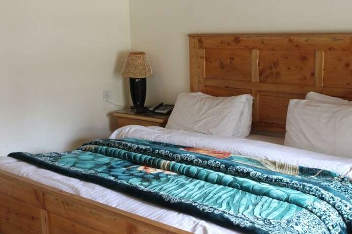 Imagen general del Hotel Pine Park Lake Luxury Resort Naran. Foto 10