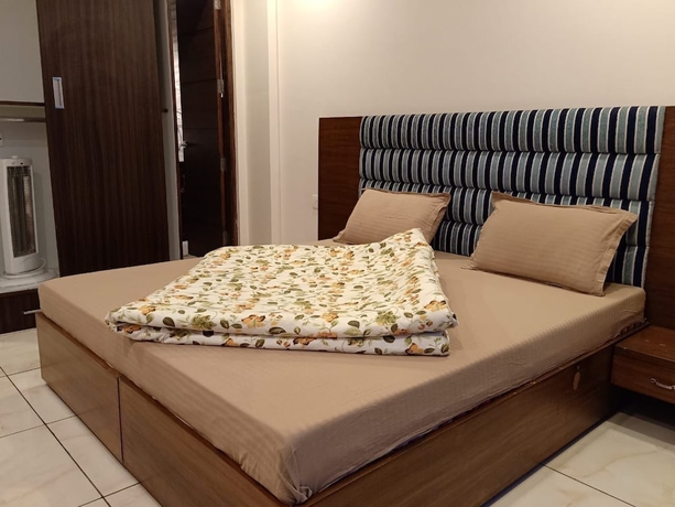 Imagen de la habitación del Hotel Pine Peak Kasauli. Foto 5
