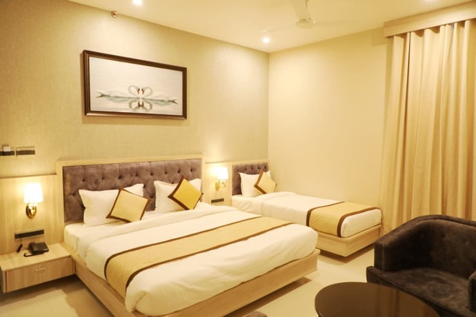 Imagen de la habitación del Hotel Pine Regency - Aravali\'s Peak view. Foto 5