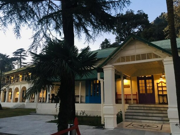 Imagen general del Hotel Pine Retreat. Foto 3