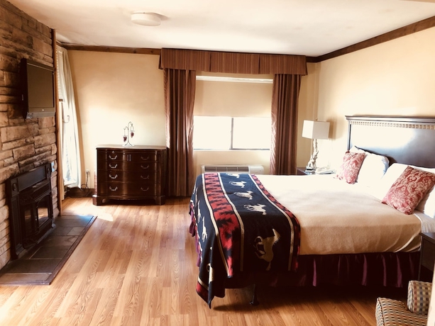 Imagen de la habitación del Hotel Pine Ridge Dude Ranch. Foto 12