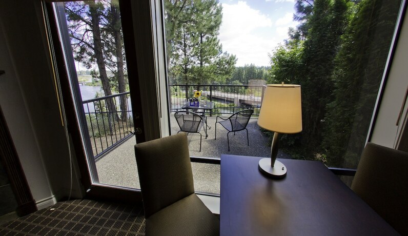 Imagen de la habitación del Hotel Pine Ridge Inn, Bend. Foto 15