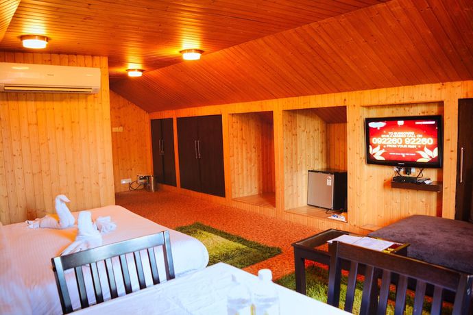 Imagen de la habitación del Hotel Pine Spring Resort Gulmarg. Foto 2