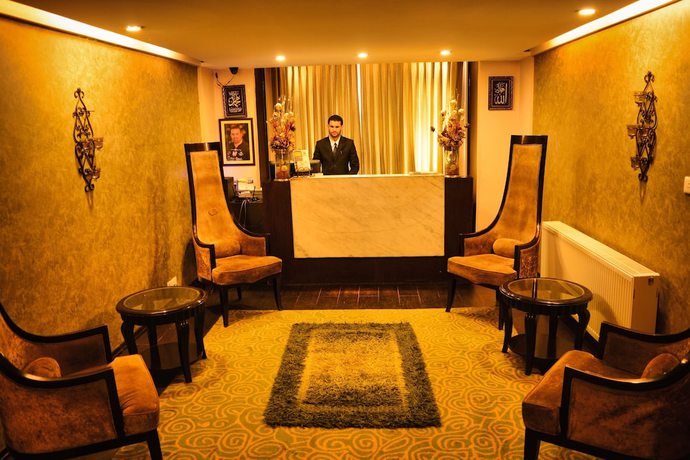 Imagen de los interiores del Hotel Pine Spring Resort Gulmarg. Foto 15