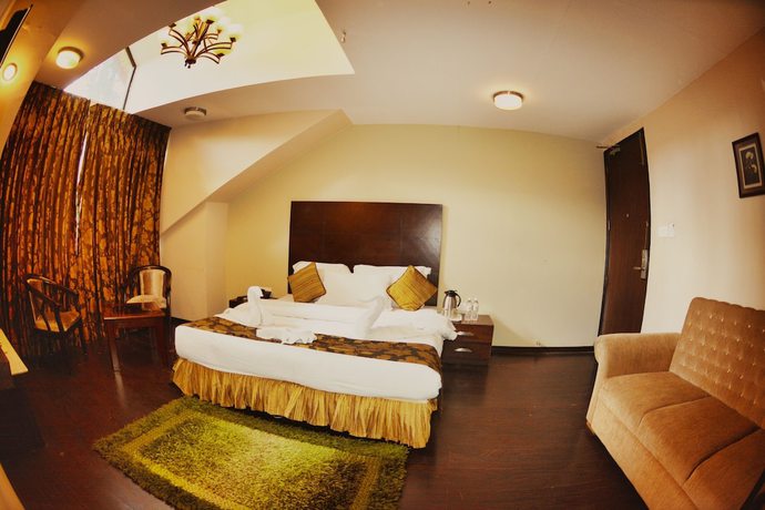 Imagen de la habitación del Hotel Pine Spring Resort Gulmarg. Foto 5