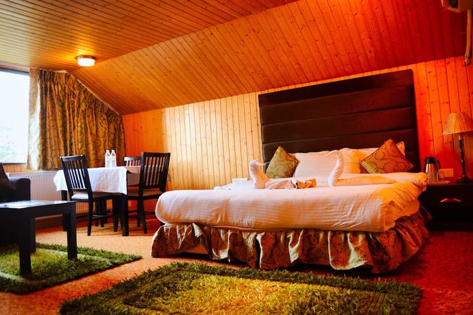 Imagen de la habitación del Hotel Pine Spring Resort Gulmarg. Foto 13