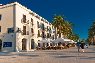 Imagen general del Hotel Pine, Tivat. Foto 2