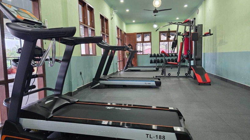 Imagen de los interiores del Hotel Pine Tree Beach. Foto 14