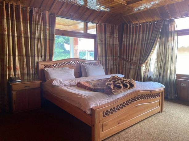 Imagen de la habitación del Hotel PinePark Lake Luxury Resort Naran. Foto 4