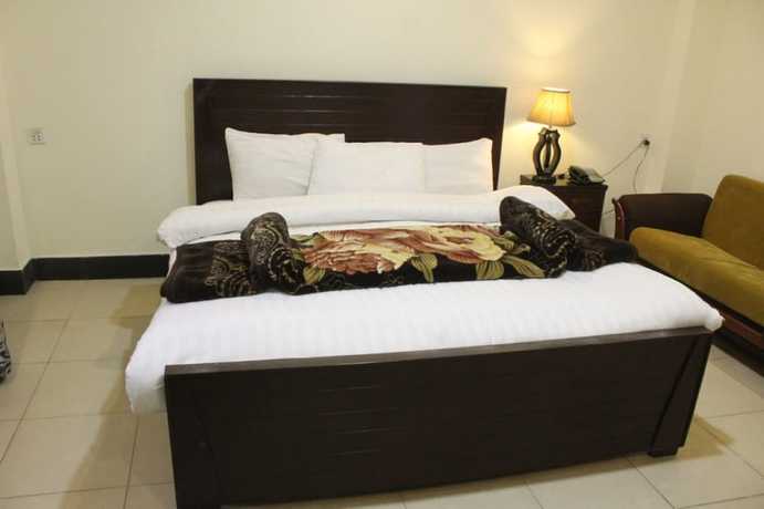 Imagen de la habitación del Hotel PinePark Lake Luxury Resort Naran. Foto 14