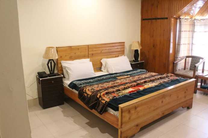 Imagen de la habitación del Hotel PinePark Lake Luxury Resort Naran. Foto 15