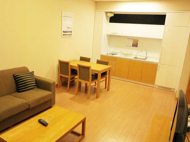 Imagen de la habitación del Hotel PineRidge Resort. Foto 19