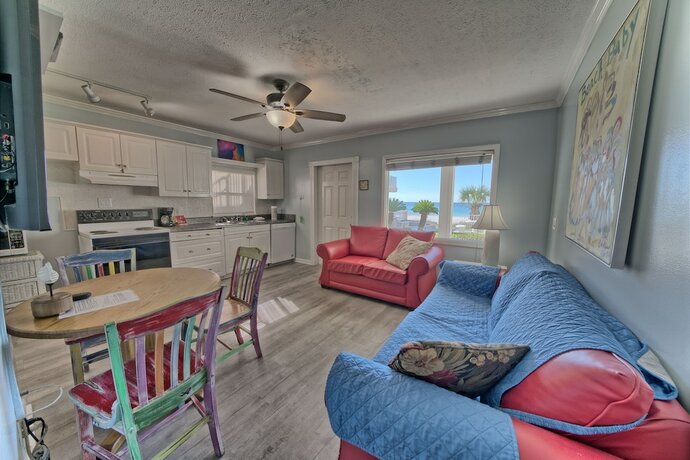 Imagen de la habitación del Hotel Pineapple Villas on Laguna Beach. Foto 12