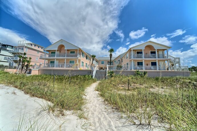 Imagen general del Hotel Pineapple Villas on Laguna Beach. Foto 5