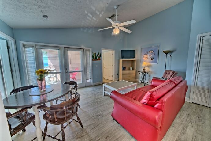 Imagen de la habitación del Hotel Pineapple Villas on Laguna Beach. Foto 15