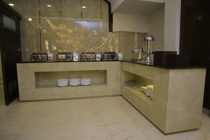 Imagen del bar/restaurante del Hotel Pineberrys. Foto 14