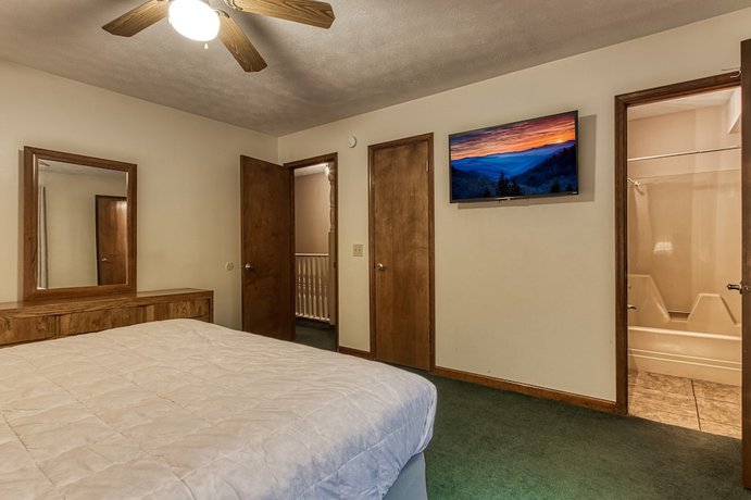 Imagen de la habitación del Hotel Pinecrest Townhomes. Foto 5
