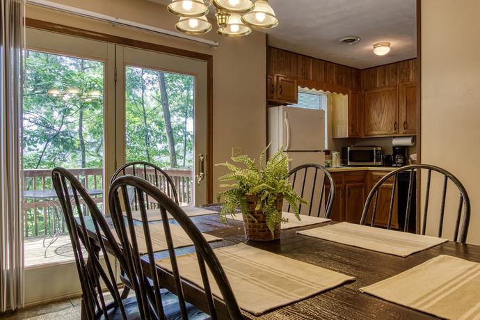 Imagen de la habitación del Hotel Pinecrest Townhomes. Foto 10