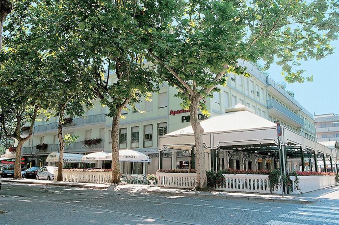 Imagen general del Hotel Pineda Aparthotel. Foto 3
