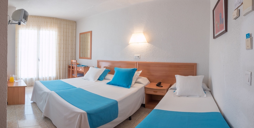 Imagen de la habitación del Hotel Pineda, Pineda de Mar. Foto 6