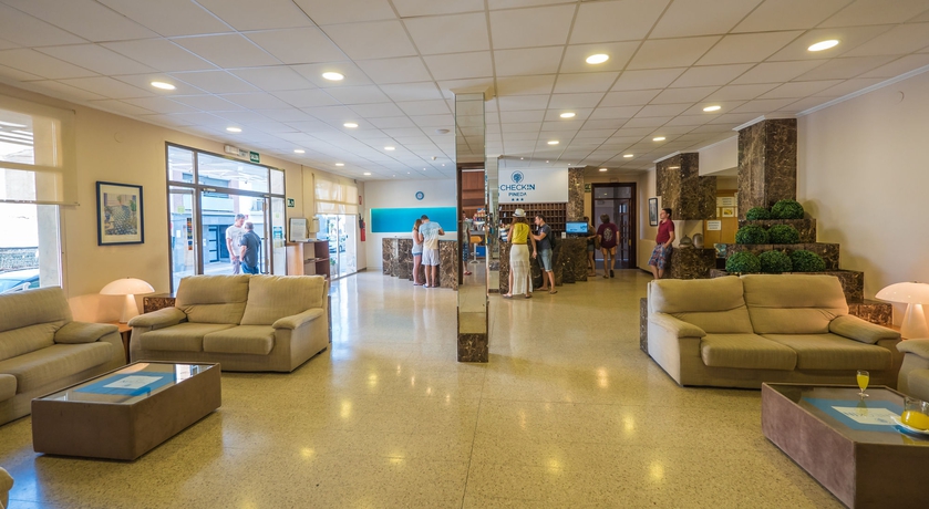 Imagen de los interiores del Hotel Pineda, Pineda de Mar. Foto 16