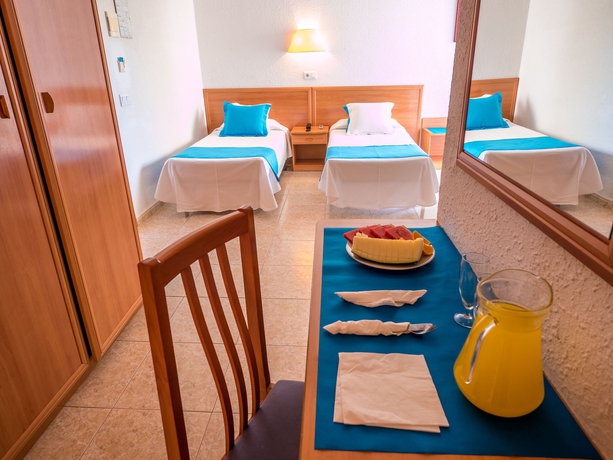 Imagen de la habitación del Hotel Pineda, Pineda de Mar. Foto 12