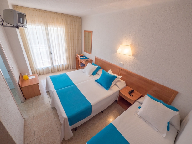 Imagen de la habitación del Hotel Pineda, Pineda de Mar. Foto 14