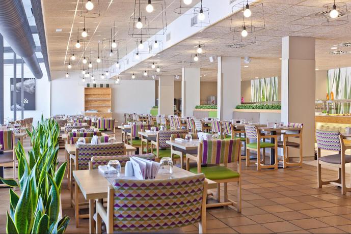 Imagen general del Hotel Pineda Splash - 30º Hotels. Foto 8