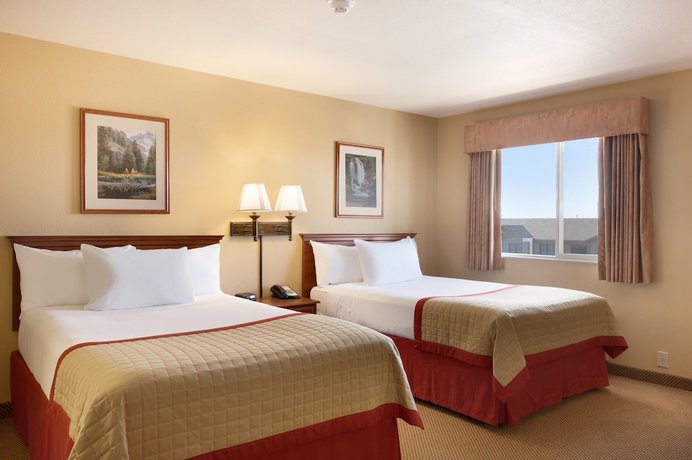 Imagen de la habitación del Hotel Pinedale And Suites. Foto 6