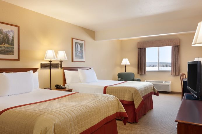 Imagen de la habitación del Hotel Pinedale And Suites. Foto 14