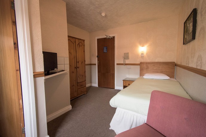 Imagen de la habitación del Hotel Pinegrove. Foto 19