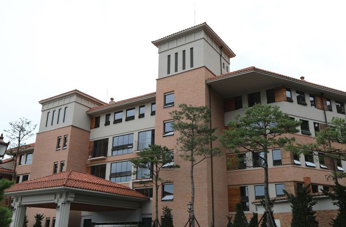 Imagen general del Hotel Pinehills. Foto 2