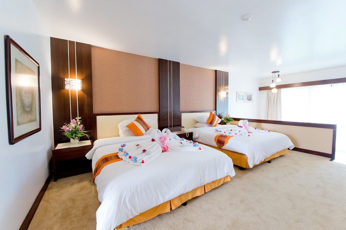 Imagen general del Hotel Pinehurst Golf Club and Hotel, Khlong Luang. Foto 2