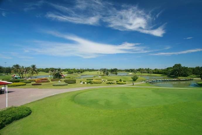 Imagen general del Hotel Pinehurst Golf Club and Hotel, Khlong Luang. Foto 4
