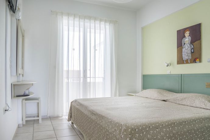 Imagen de la habitación del Hotel Pinelopi. Foto 2