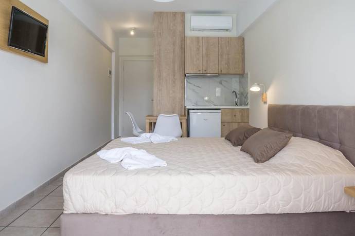Imagen de la habitación del Hotel Pinelopi. Foto 9