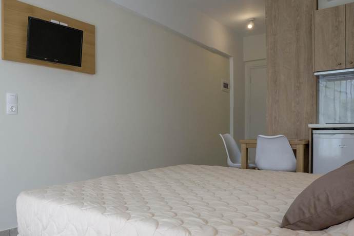 Imagen de la habitación del Hotel Pinelopi. Foto 15