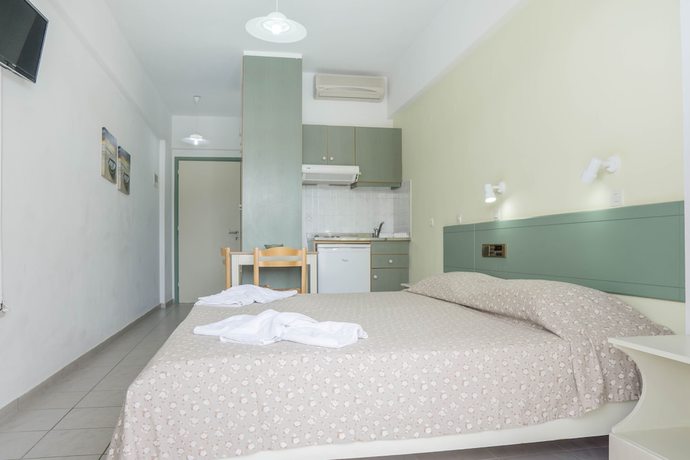 Imagen de la habitación del Hotel Pinelopi. Foto 19