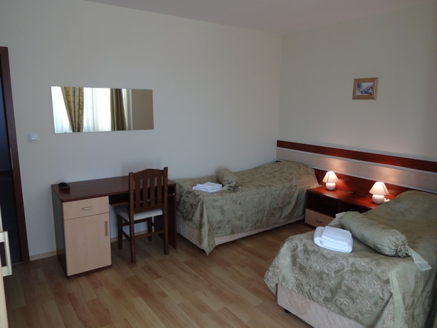 Imagen de la habitación del Hotel Pinerose Resort. Foto 12