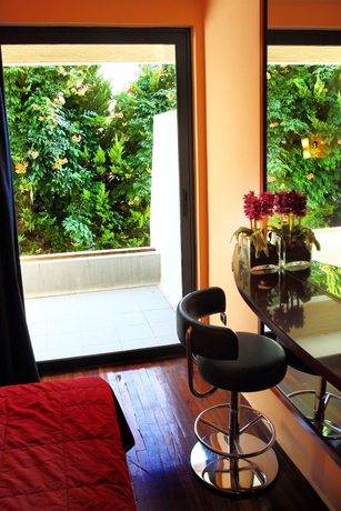 Imagen de la habitación del Hotel Pines. Foto 6