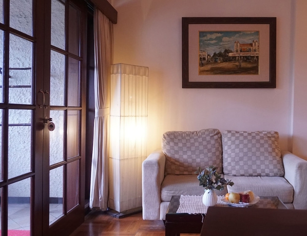 Imagen de la habitación del Hotel Pines Garden Resort. Foto 7