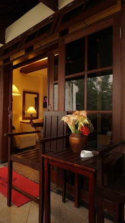 Imagen de la habitación del Hotel Pines Garden Resort. Foto 15