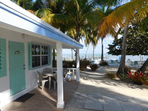 Imagen de la habitación del Hotel Pines & Palms Resort. Foto 6