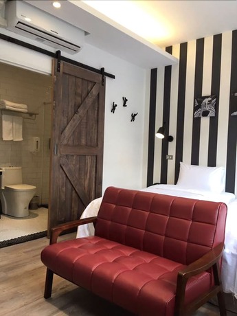 Imagen de la habitación del Hotel Pinestone Inn. Foto 11