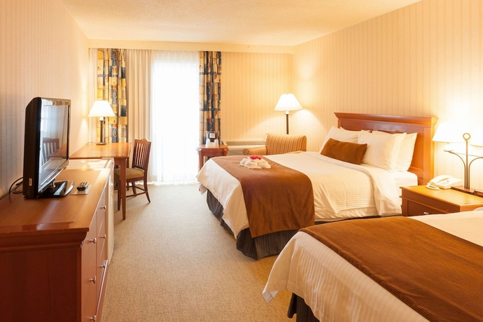 Imagen de la habitación del Hotel Pinestone Resort and Conference Centre. Foto 2