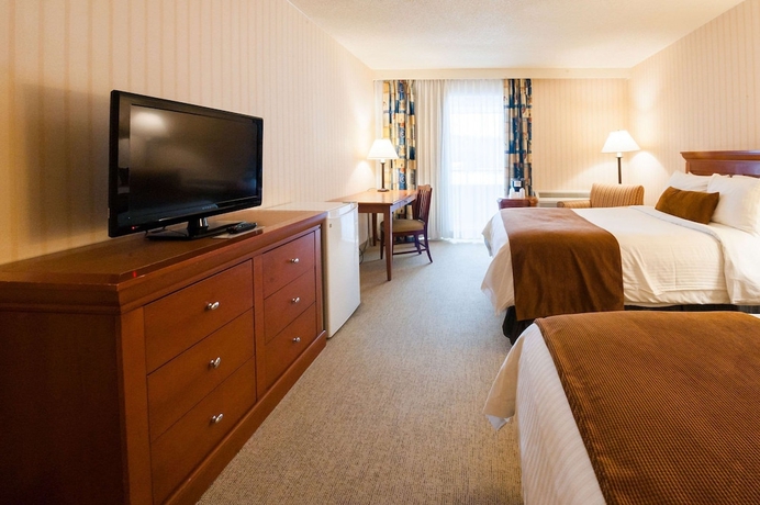 Imagen de la habitación del Hotel Pinestone Resort and Conference Centre. Foto 6