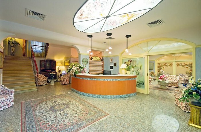 Imagen de los interiores del Hotel Pineta, Bellaria-Igea Marina. Foto 19