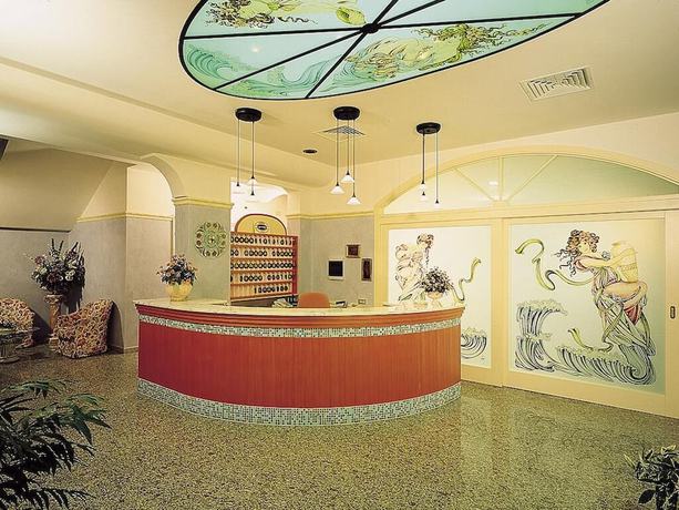 Imagen de los interiores del Hotel Pineta, Bellaria-Igea Marina. Foto 20