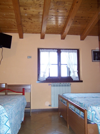 Imagen de la habitación del Hotel Pineta, Castione Della Presolana. Foto 7