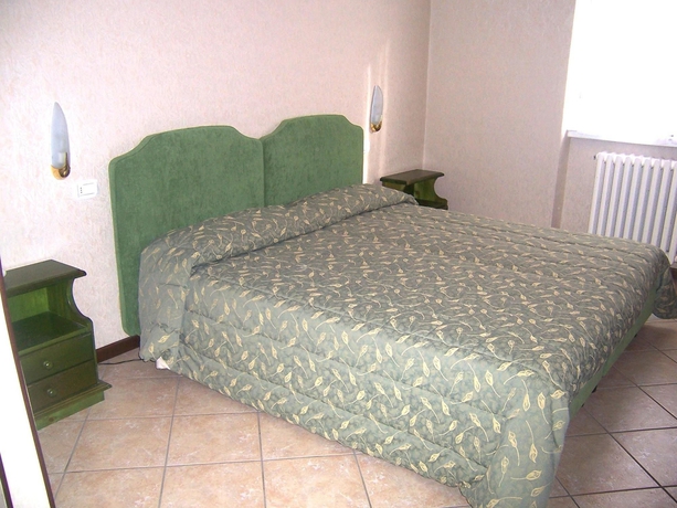 Imagen de la habitación del Hotel Pineta, Castione Della Presolana. Foto 14